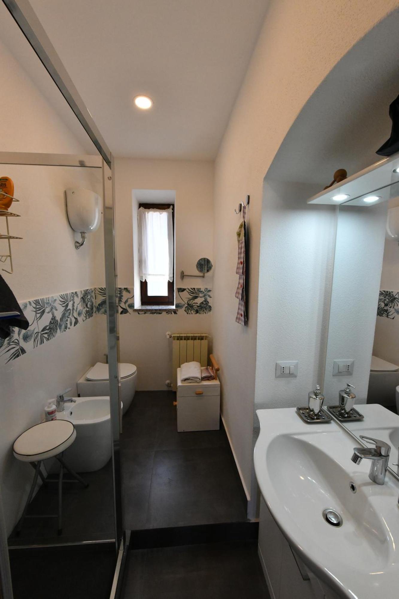 B&B Tredomus Tresnuraghes Eksteriør billede