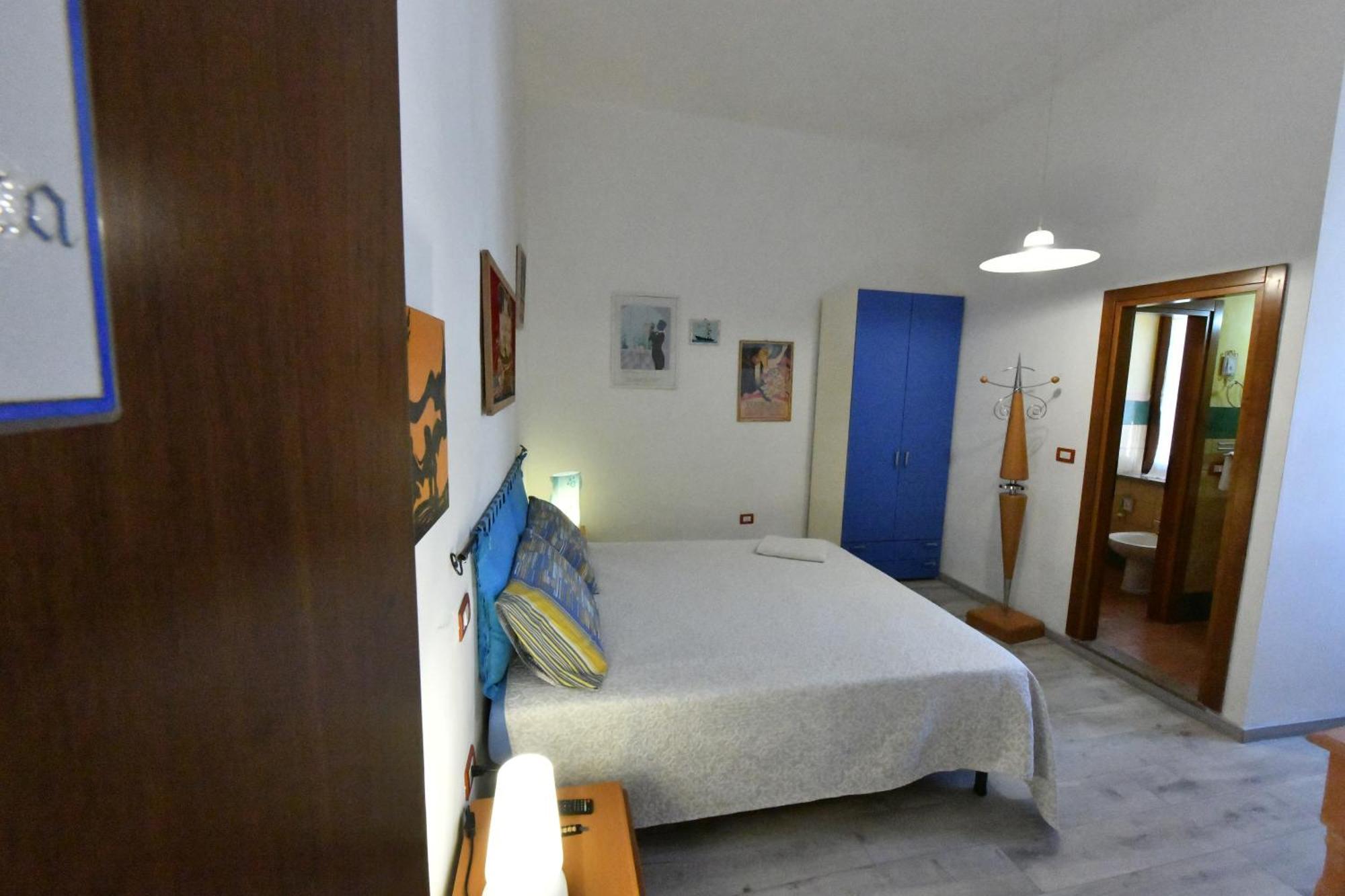 B&B Tredomus Tresnuraghes Eksteriør billede